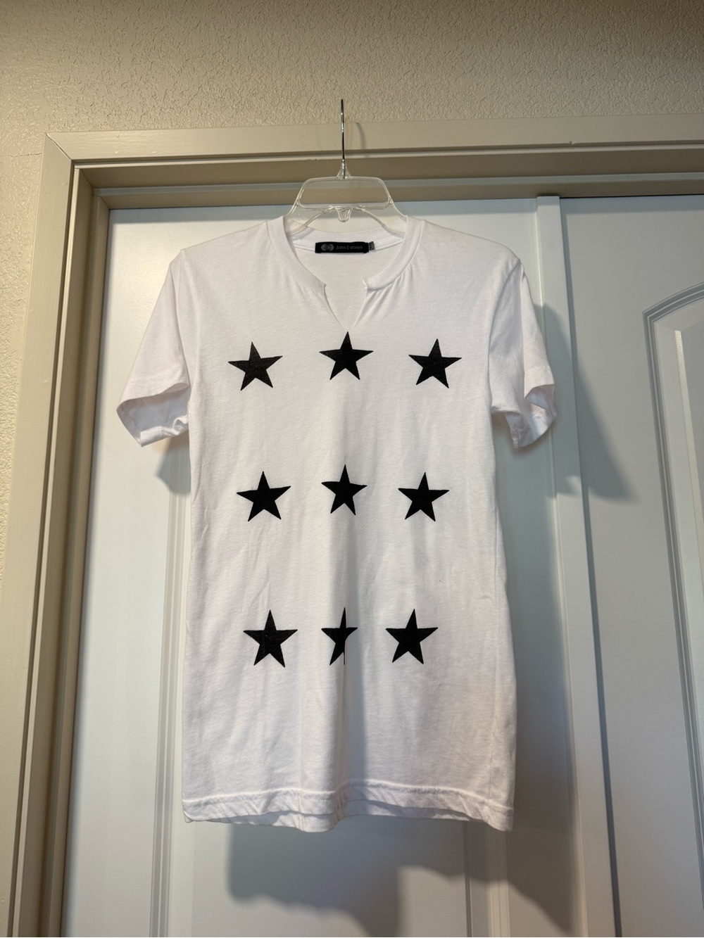 NWOT Jet by John Eshaya White Star Graphic Tee Size S